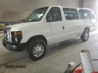 2008 Ford Econoline Passenger XL z VIN 1FBSS31L58DB04487, wystawiony jako Copart lot #55403505 z przebiegiem 130 327 mil mil oraz Szkody całkowita. Historia ofert i sprzedaży dostępna na DreamBid. Obrazek 1.