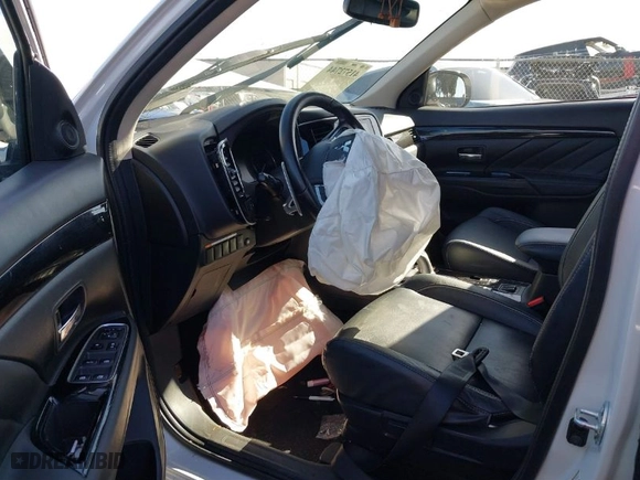 2018 Mitsubishi Outlander PHEV SEL with VIN JA4J24A50JZ044071, listed as a IAAI auction lot 41572744 with 168645 miles. Bid and sale history available at carsss.com. Image 19.