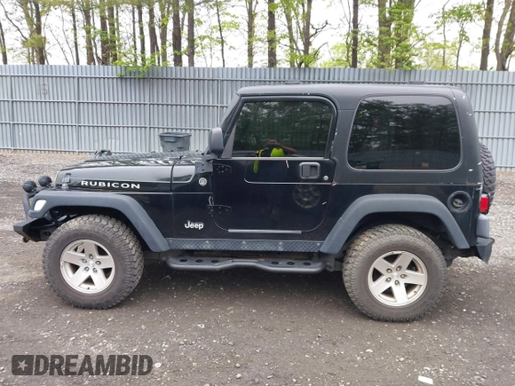 2006 Jeep Wrangler Rubicon z VIN 1J4FA69S76P749712, wystawiony jako IAAI lot #42240375 z przebiegiem 75 405 mil mil oraz . Historia ofert i sprzedaży dostępna na DreamBid. Obrazek 14.