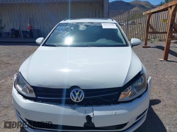 2015 Volkswagen Golf SportWagen TDI SE with VIN 3VWCA7AU2FM507053, listed as a IAAI auction lot 42117396 with 124,946 mi miles. Bid and sale history available at carsss.com. Image 12.