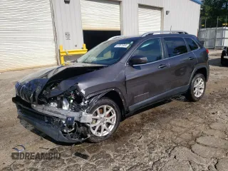 2017 Jeep Cherokee Latitude с VIN 1C4PJLCB2HW585800, выставлен на аукционе Copart как лот 57821955 с пробегом 97 109 миль миль и Списание • Salvage title. История ставок и продаж доступна на DreamBid. Изображение 1.