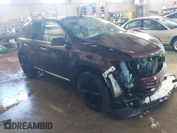 2012 Lincoln MKX with VIN 2LMDJ8JKXCBL17915, listed as a IAAI auction lot 41845644 with 172,433 mi miles and . Bid and sale history available at DreamBid. Image 1.