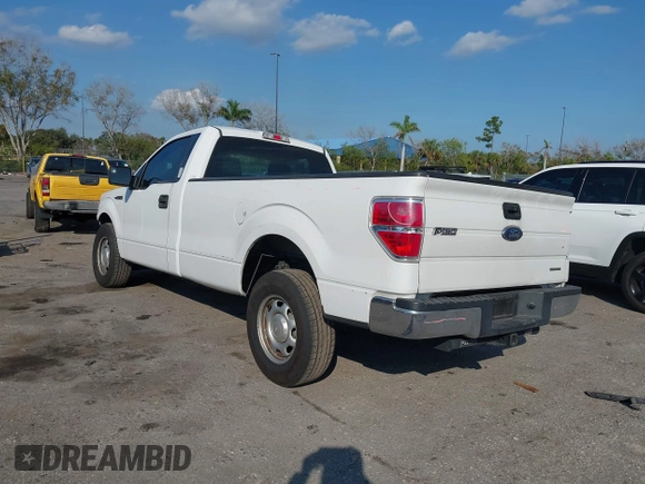 2013 Ford F-150 XL with VIN 1FTNF1CF5DKF81578, listed as a IAAI auction lot 41319200 with 251,998 mi miles. Bid and sale history available at carsss.com. Image 3.