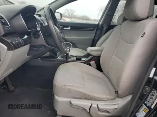 2014 Kia Sorento LX with VIN 5XYKTDA76EG544247, listed as a Copart auction lot 83496334 with 141,206 mi miles and Clean Title. Bid and sale history available at carsss.com. Image 7.