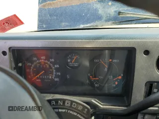 1995 Chevrolet Chevy Van с VIN 1GBEG25K1SF242663, выставлен на аукционе Copart как лот 56105615 с пробегом 140 366 миль миль и Чистый • Clean title. История ставок и продаж доступна на DreamBid. Изображение 9.