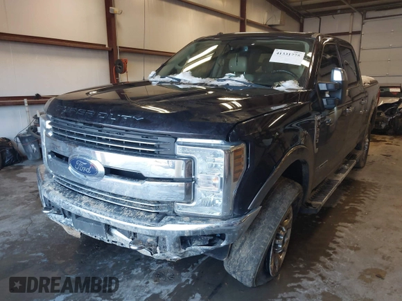 2018 Ford Super Duty F-250 SRW XL with VIN 1FT7W2BT3JEB00064, listed as a IAAI auction lot 41331775 with 171,569 mi miles. Bid and sale history available at carsss.com. Image 6.