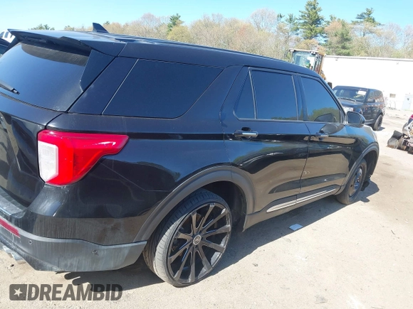 2020 Ford Explorer Platinum z VIN 1FM5K8HC9LGA70181, wystawiony jako IAAI lot #42118190 z przebiegiem Nie podano mil oraz . Historia ofert i sprzedaży dostępna na DreamBid. Obrazek 4.