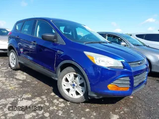 2014 Ford Escape S with VIN 1FMCU0F74EUD49518, listed as a IAAI auction lot 42017029 with 118,348 mi miles. Bid and sale history available at carsss.com. Image 1.