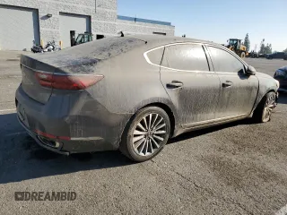 2017 Kia Cadenza Premium with VIN KNALB4J19H5091688, listed as a Copart auction lot 83215074 with 0 mi miles and Clean Title. Bid and sale history available at carsss.com. Image 3.