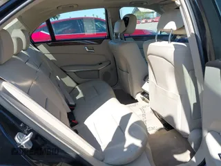 2015 Mercedes-Benz E 250 Luxury with VIN WDDHF0EB5FB120603, listed as a IAAI auction lot 41836068 with 112,264 mi miles and . Bid and sale history available at DreamBid. Image 8.
