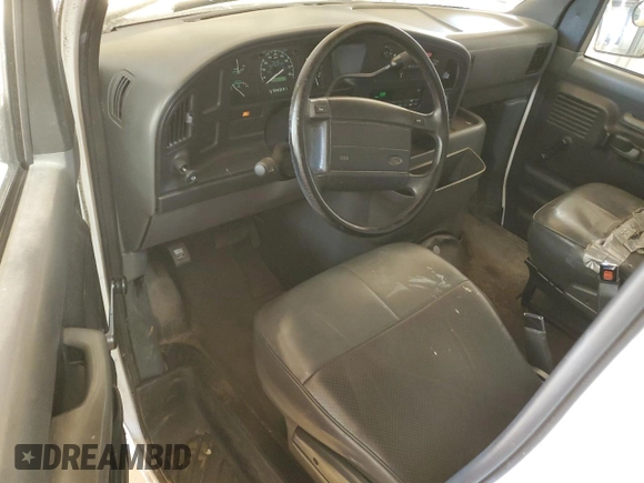 1996 Ford Econoline Cargo with VIN 1FTEE14Y6THB44560, listed as a Copart auction lot 48748825 with 92,895 mi miles and Salvage Title. Bid and sale history available at DreamBid. Image 8.