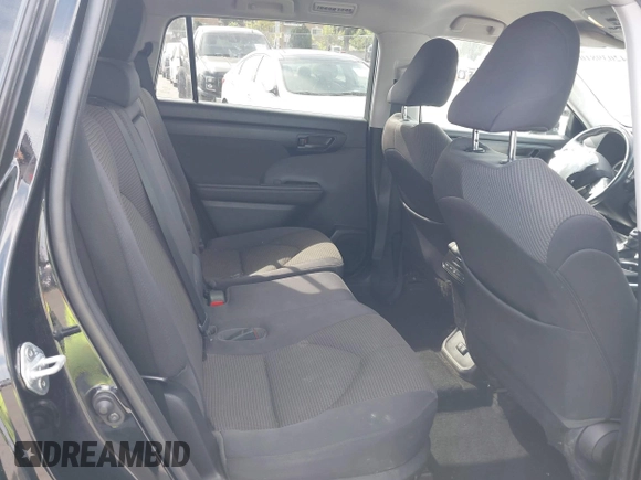 2021 Toyota Highlander L with VIN 5TDZZRAH1MS519762, listed as a IAAI auction lot 42039810 with 44,832 mi miles and . Bid and sale history available at DreamBid. Image 8.