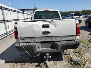 2008 Ford F-250 XL with VIN 1FTSW20588EC04221, listed as a Copart auction lot 55521315 with 176,276 mi miles and Salvage title. Bid and sale history available at DreamBid. Image 6.