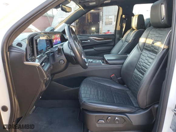 2022 Cadillac Escalade Sport Platinum with VIN 1GYS4GKL9NR313610, listed as a Copart auction lot 83071824 with 21,282 mi miles and Salvage Title. Bid and sale history available at carsss.com. Image 7.