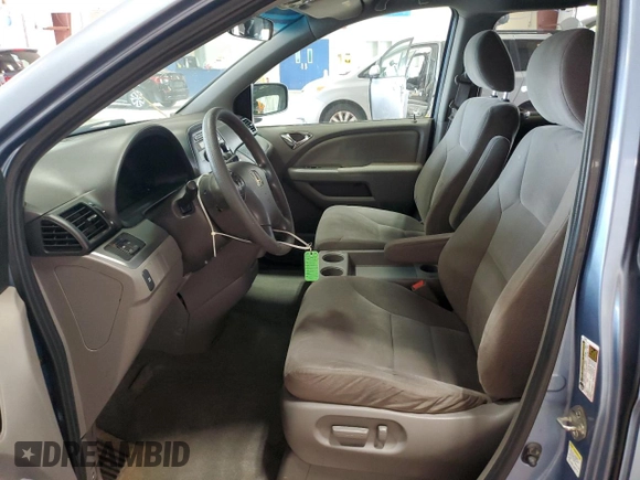 2008 Honda Odyssey EX с VIN 5FNRL38468B115254, выставлен на аукционе Copart как лот 61224345 с пробегом 172 007 миль миль и Чистый • Clean title. История ставок и продаж доступна на DreamBid. Изображение 7.