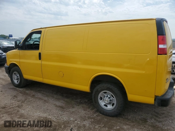 2020 Chevrolet Express Cargo with VIN 1GCWGAFP3L1271813, listed as a Copart auction lot 59291855 with 113,956 mi miles and Clean title. Bid and sale history available at DreamBid. Image 2.