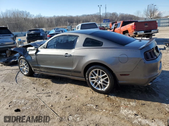 2013 Ford Mustang V6 с VIN 1ZVBP8AMXD5254499, выставлен на аукционе Copart как лот 44936465 с пробегом 98 440 миль миль и Списание • Salvage title. История ставок и продаж доступна на DreamBid. Изображение 2.