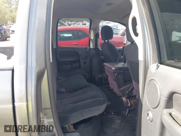 2005 Dodge 1500 SLT with VIN 1D7HA18N95S210796, listed as a IAAI auction lot 40763914 with 216,415 mi miles. Bid and sale history available at carsss.com. Image 8.