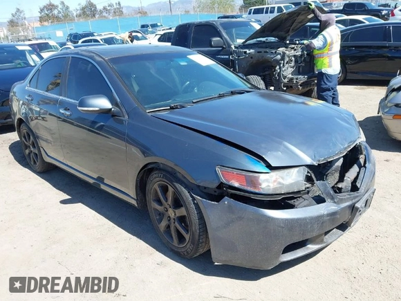 2004 Acura TSX w/Navigation with VIN JH4CL96944C024903, listed as a IAAI auction lot 41840272 with 225,595 mi miles. Bid and sale history available at carsss.com. Image 1.