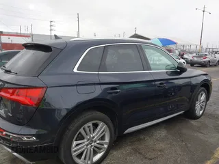 2019 Audi Q5 Premium Plus z VIN WA1BNAFY5K2049080, wystawiony jako IAAI lot #42057631 z przebiegiem 94 767 mil mil oraz . Historia ofert i sprzedaży dostępna na DreamBid. Obrazek 14.