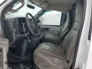 2016 Chevrolet Express Cargo Van with VIN 1GCWGBFF0G1131835, listed as a Copart auction lot 47828095 with 235,021 mi miles and Salvage Title. Bid and sale history available at carsss.com. Image 10.
