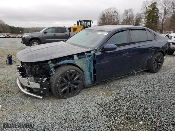 2023 BMW 7 Series 760i xDrive with VIN WBA33EJ04PCN52350, listed as a Copart auction lot 44487295 with 10,878 mi miles and Salvage Title. Bid and sale history available at carsss.com. Image 1.