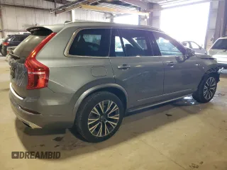 2020 Volvo XC90 Momentum with VIN YV4A221K6L1565925, listed as a Copart auction lot 82684524 with 82,367 mi miles and Salvage Title. Bid and sale history available at DreamBid. Image 3.