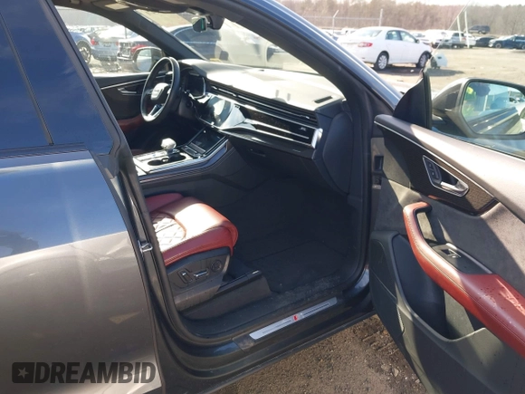 2022 Audi SQ8 Premium Plus with VIN WA1AWBF1XND024105, listed as a IAAI auction lot 41543471 with 42,388 mi miles and . Bid and sale history available at DreamBid. Image 5.