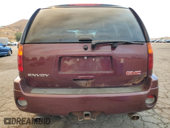 2007 GMC Envoy SLT with VIN 1GKDT13S072276581, listed as a Copart auction lot 71139974 with 271,760 mi miles and Salvage Title. Bid and sale history available at carsss.com. Image 6.