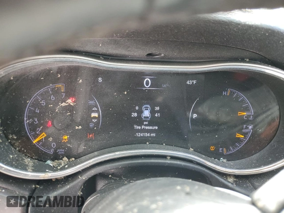 2018 Jeep Grand Cherokee Altitude with VIN 1C4RJFAG7JC257112, listed as a Copart auction lot 53370415 with 124,154 mi miles and Salvage title. Bid and sale history available at DreamBid. Image 9.