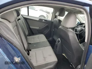 2015 Volkswagen Jetta Sedan Hybrid SEL Premium with VIN 3VW637AJ3FM321602, listed as a Copart auction lot 43653935 with 101,072 mi miles and Clean Title. Bid and sale history available at carsss.com. Image 10.