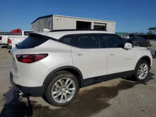 2020 Chevrolet Blazer LT with VIN 3GNKBDRS7LS659518, listed as a Copart auction lot 53249805 with 122,883 mi miles and Salvage title. Bid and sale history available at DreamBid. Image 3.