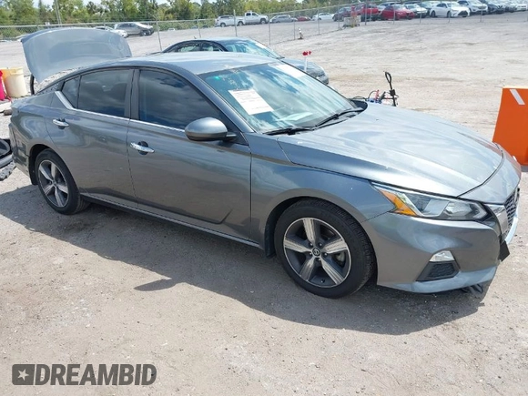 2020 Nissan Altima S z VIN 1N4BL4BV9LC143683, wystawiony jako IAAI lot #41917539 z przebiegiem 178 174 mil mil oraz . Historia ofert i sprzedaży dostępna na DreamBid. Obrazek 1.