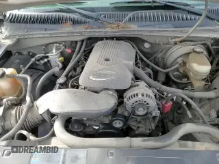 2005 Chevrolet Silverado 1500 LT z VIN 2GCEC13T551283032, wystawiony jako Copart lot #86818014 z przebiegiem 198 524 mil mil oraz Szkoda całkowita • Salvage title. Historia ofert i sprzedaży dostępna na DreamBid. Obrazek 13.