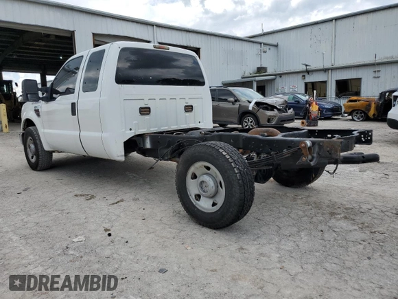 2008 Ford Super Duty F-250 SRW XL with VIN 1FTSX20R38EC13716, listed as a Copart auction lot 74068734 with Not Provided miles and Clean Title. Bid and sale history available at carsss.com. Image 2.