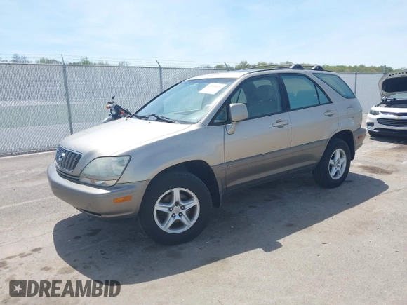 2001 Lexus RX 300 with VIN JTJHF10U410167728, listed as a IAAI auction lot 42094435 with 255,704 mi miles. Bid and sale history available at carsss.com. Image 2.