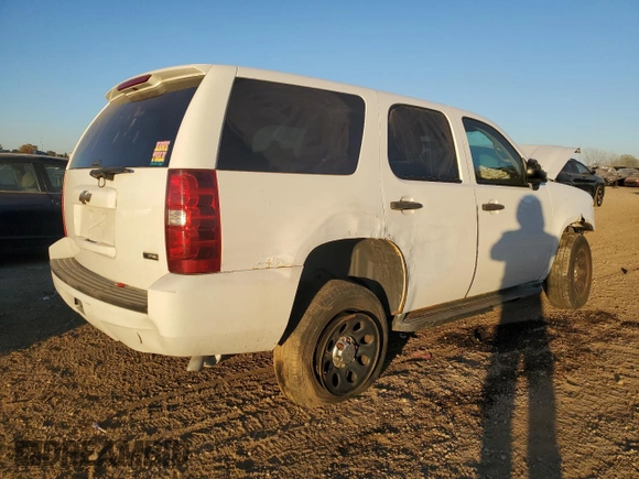 2007 Chevrolet Tahoe Police z VIN 1GNEC03087R426640, wystawiony jako Copart lot #76158604 z przebiegiem 95 279 mil mil oraz Szkoda całkowita • Salvage title. Historia ofert i sprzedaży dostępna na DreamBid. Obrazek 3.