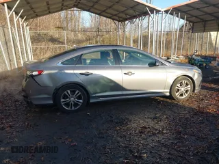 2018 Hyundai Sonata SEL with VIN 5NPE34AFXJH703181, listed as a IAAI auction lot 41100942 with 70,879 mi miles and . Bid and sale history available at DreamBid. Image 13.