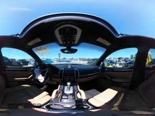 2016 Porsche Cayenne z VIN WP1AA2A26GKA13183, wystawiony jako IAAI lot #39110607 z przebiegiem Nie podano mil oraz . Historia ofert i sprzedaży dostępna na DreamBid. Obrazek 18.