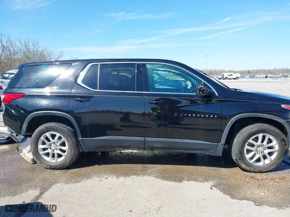 2019 Chevrolet Traverse LS with VIN 1GNERFKW5KJ283466, listed as a IAAI auction lot 41695373 with 109,401 mi miles. Bid and sale history available at carsss.com. Image 13.