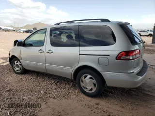 2002 Toyota Sienna LE with VIN 4T3ZF13C82U435512, listed as a Copart auction lot 77122864 with 14,255 mi miles and Clean Title. Bid and sale history available at carsss.com. Image 2.