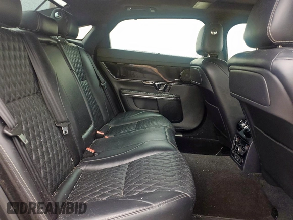 2016 Jaguar XJ Portfolio with VIN SAJWA2G74G8V98077, listed as a Copart auction lot 60354105 with 84,995 mi miles and Clean title. Bid and sale history available at DreamBid. Image 10.