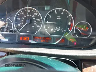 2000 BMW 3 Series 323i with VIN WBAAM3346YCA89155, listed as a IAAI auction lot 42534172 with 194,656 mi miles and . Bid and sale history available at DreamBid. Image 7.