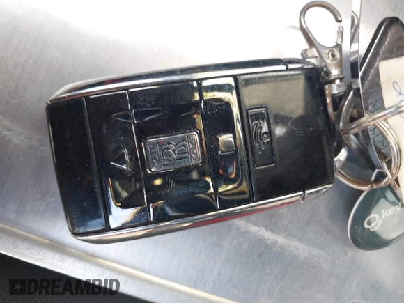 2020 Rolls-Royce Cullinan z VIN SLATV4C05LU200555, wystawiony jako IAAI lot #40801902 z przebiegiem 30 397 mil mil oraz . Historia ofert i sprzedaży dostępna na DreamBid. Obrazek 11.