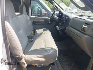 2005 Ford F-250 XL с VIN 1FTNF20565EC97586, выставлен на аукционе IAAI как лот 42387770 с пробегом 252 020 миль миль и . История ставок и продаж доступна на DreamBid. Изображение 5.