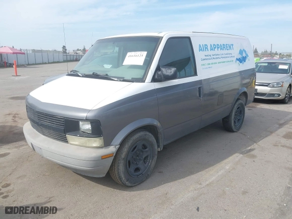 2004 Chevrolet Astro Cargo Van with VIN 1GCDM19X74B109660, listed as a IAAI auction lot 41616125 with 228,646 mi miles. Bid and sale history available at carsss.com. Image 23.