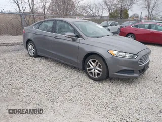 2013 Ford Fusion SE with VIN 3FA6P0HR6DR111205, listed as a IAAI auction lot 42082946 with 204,898 mi miles. Bid and sale history available at carsss.com. Image 1.