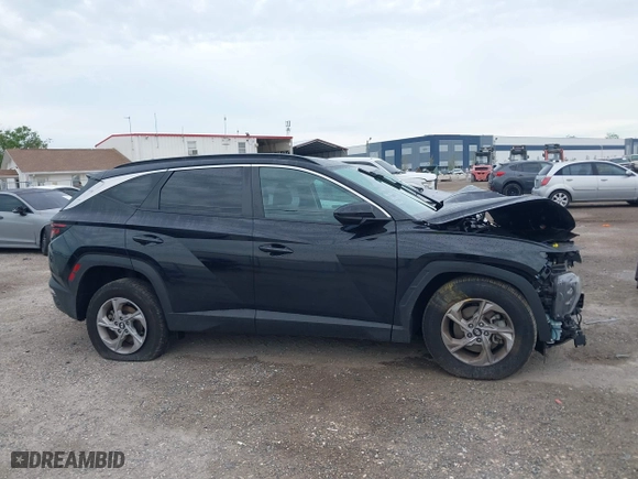 2024 Hyundai Tucson SEL with VIN 5NMJB3DEXRH380449, listed as a IAAI auction lot 41866998 with 16,753 mi miles. Bid and sale history available at carsss.com. Image 14.