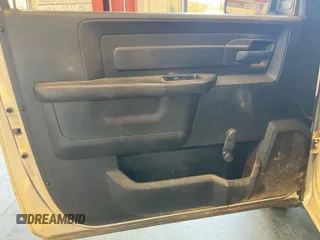 2017 Ram 1500 Tradesman с VIN 3C6JR6DG0HG776907, выставлен на аукционе IAAI как лот 42743426 с пробегом 162 492 миль миль и . История ставок и продаж доступна на DreamBid. Изображение 3.