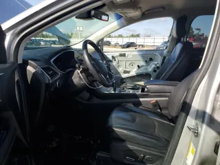 2019 Ford Edge Titanium с VIN 2FMPK3K92KBB42630, выставлен на аукционе Copart как лот 60984945 с пробегом 101 321 миль миль и Списание • Salvage title. История ставок и продаж доступна на DreamBid. Изображение 7.